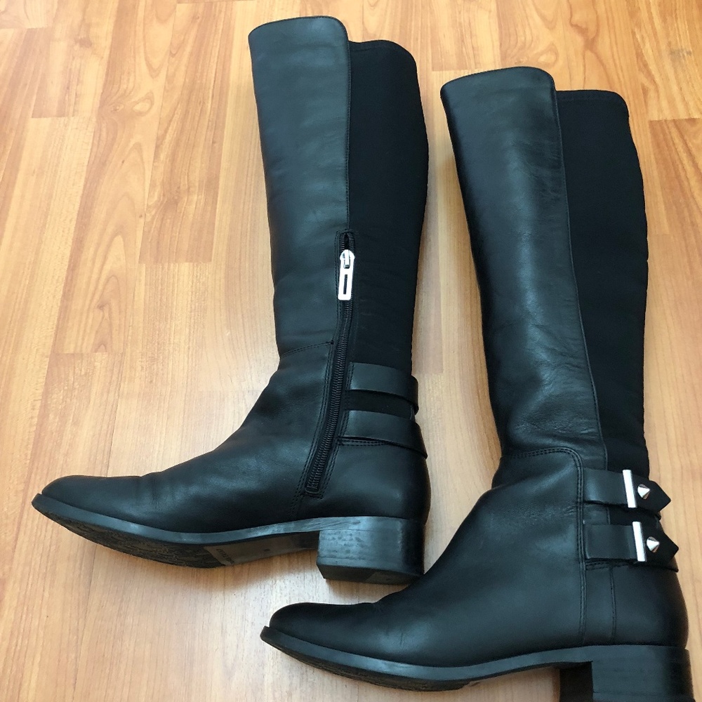 Knee-high Leather Boots Black
